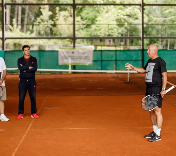 Svetovanje trenerjem in igralcem